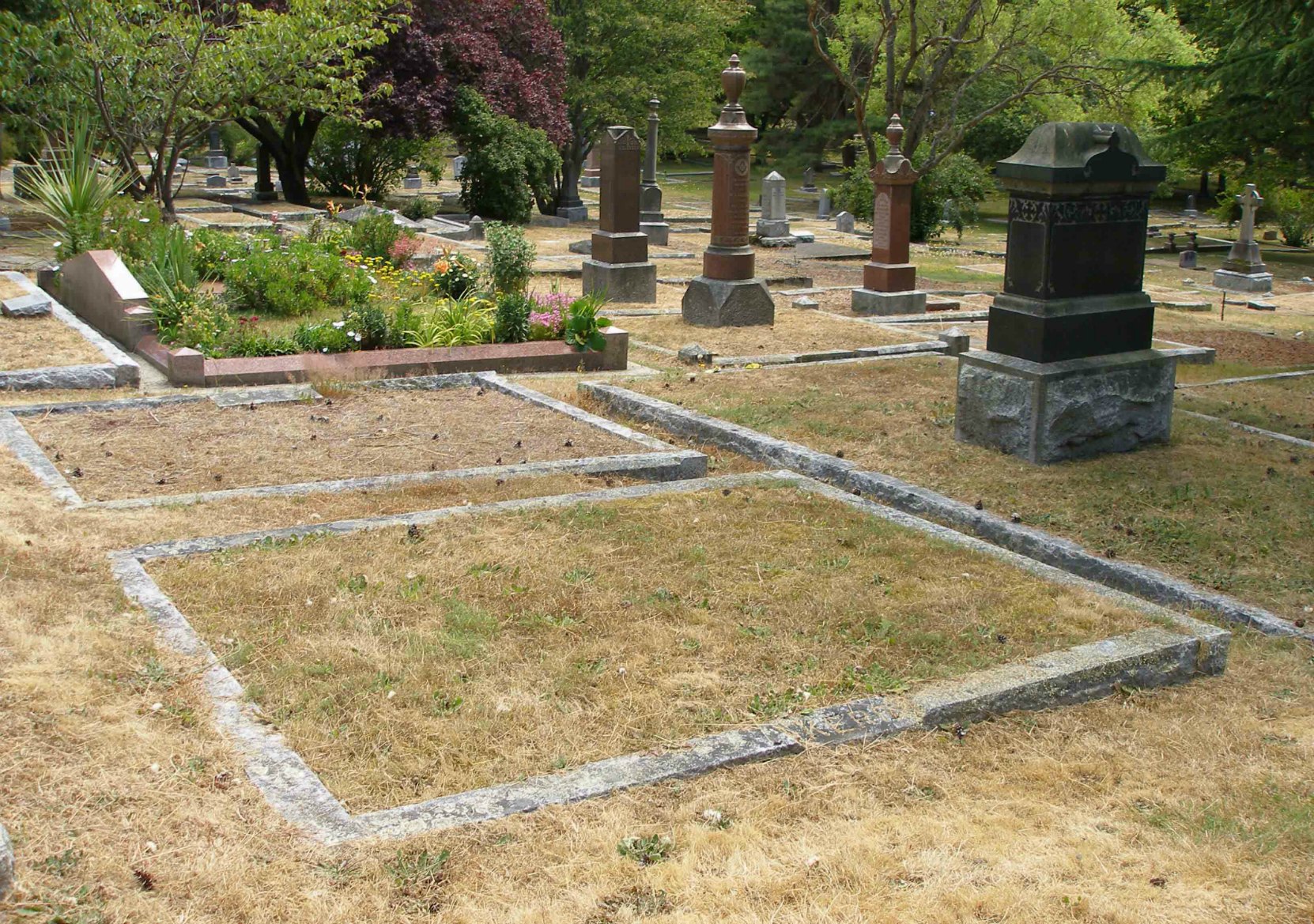 Donald Edward Kerr grave, Ross Bay Cemetery, Victoria, B.C.