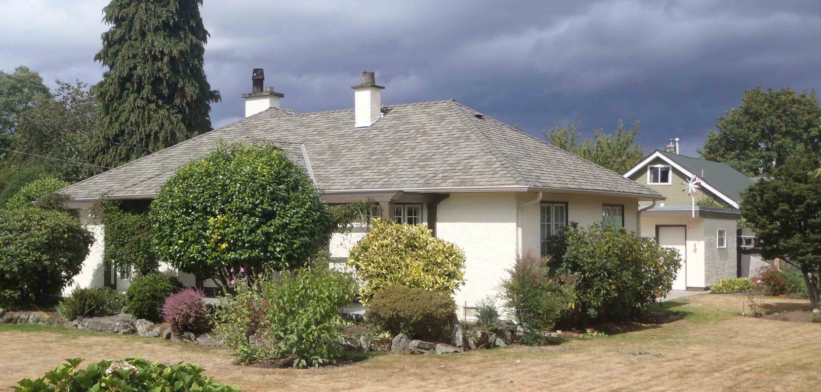 733 Wharncliffe, built by architect Douglas James for Claude and Edna Green in 1927